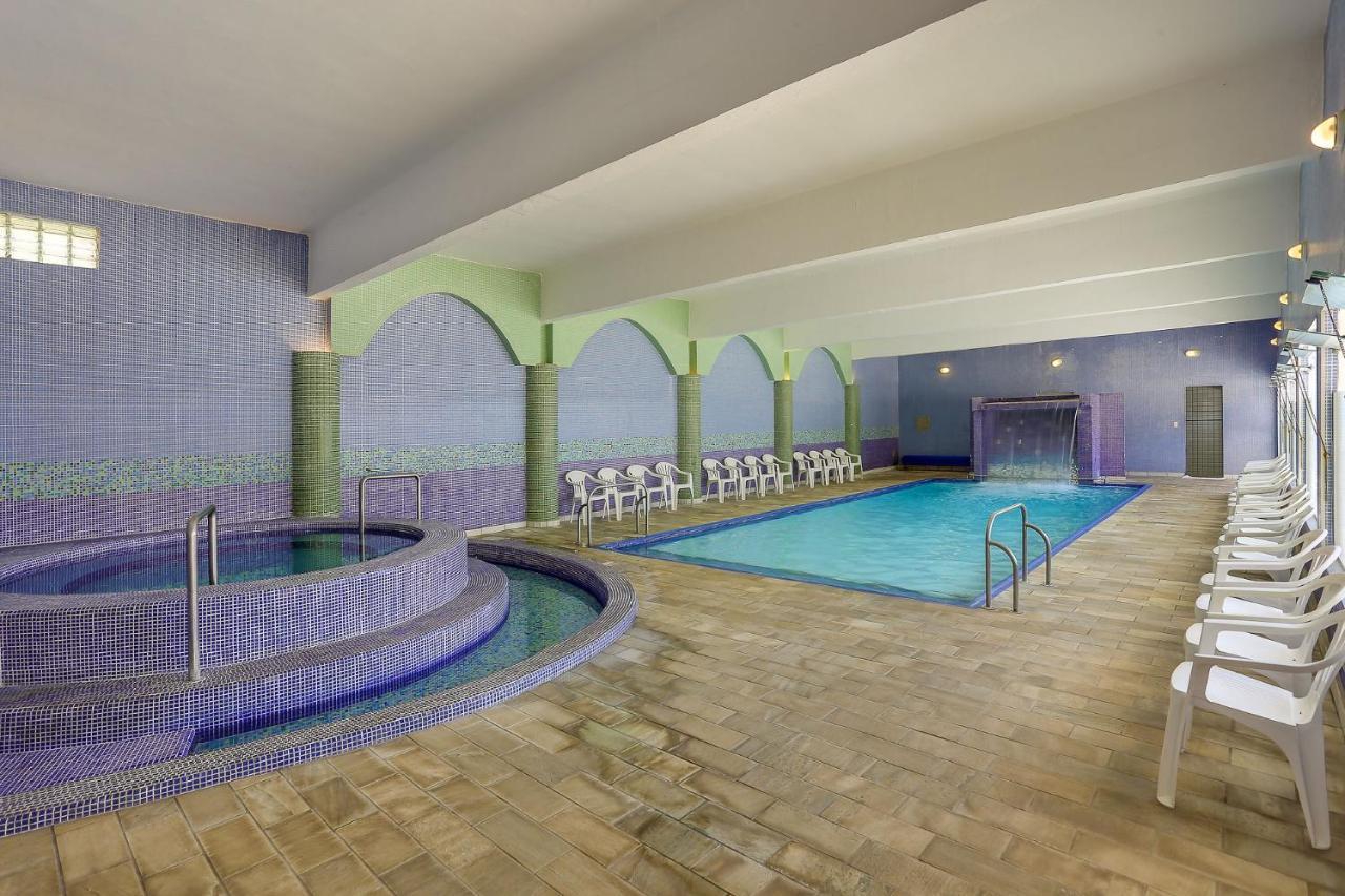 Hotel Fredy Águas de Lindóia Екстериор снимка